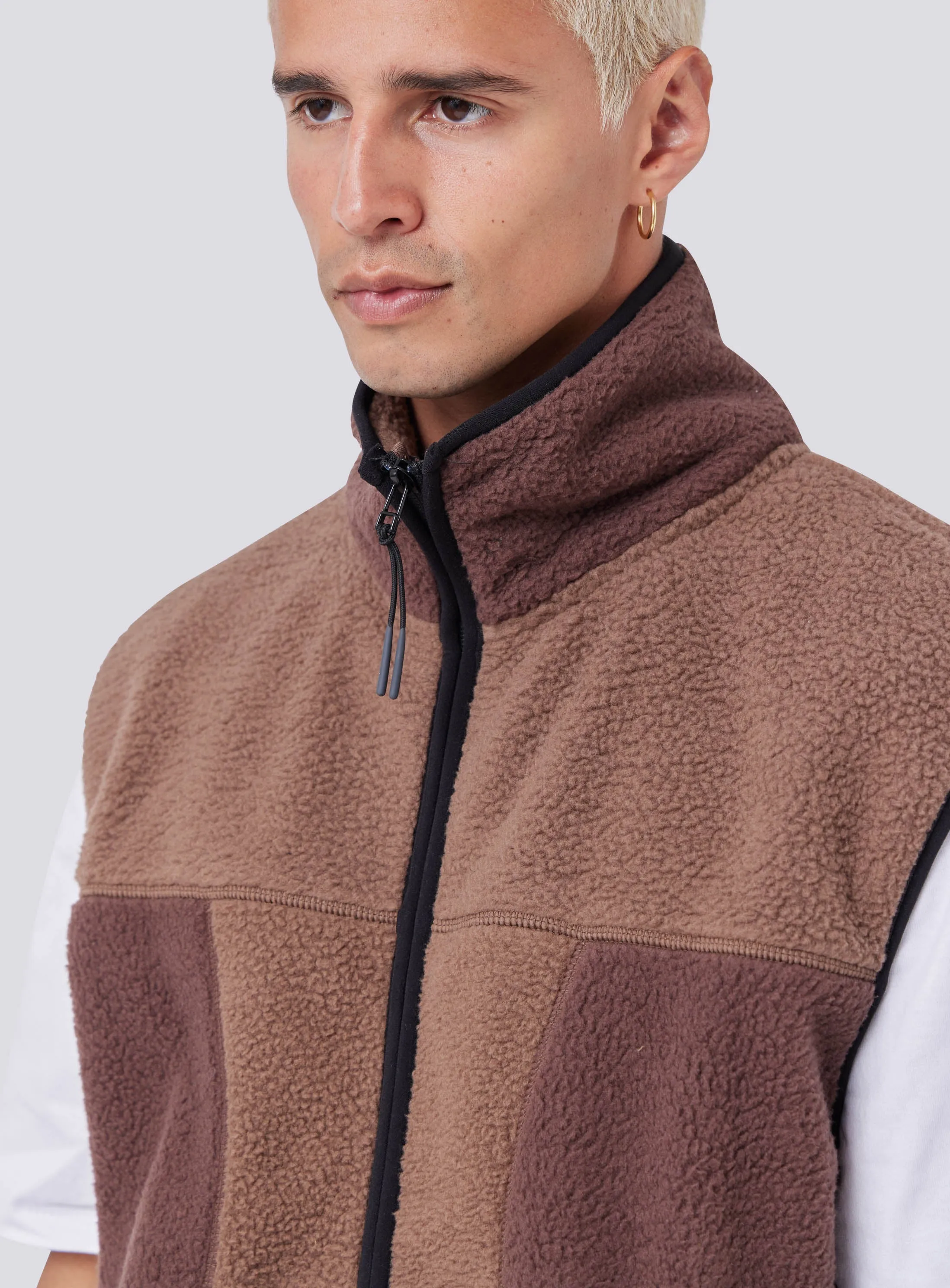 Polar Zip Vest Coffee