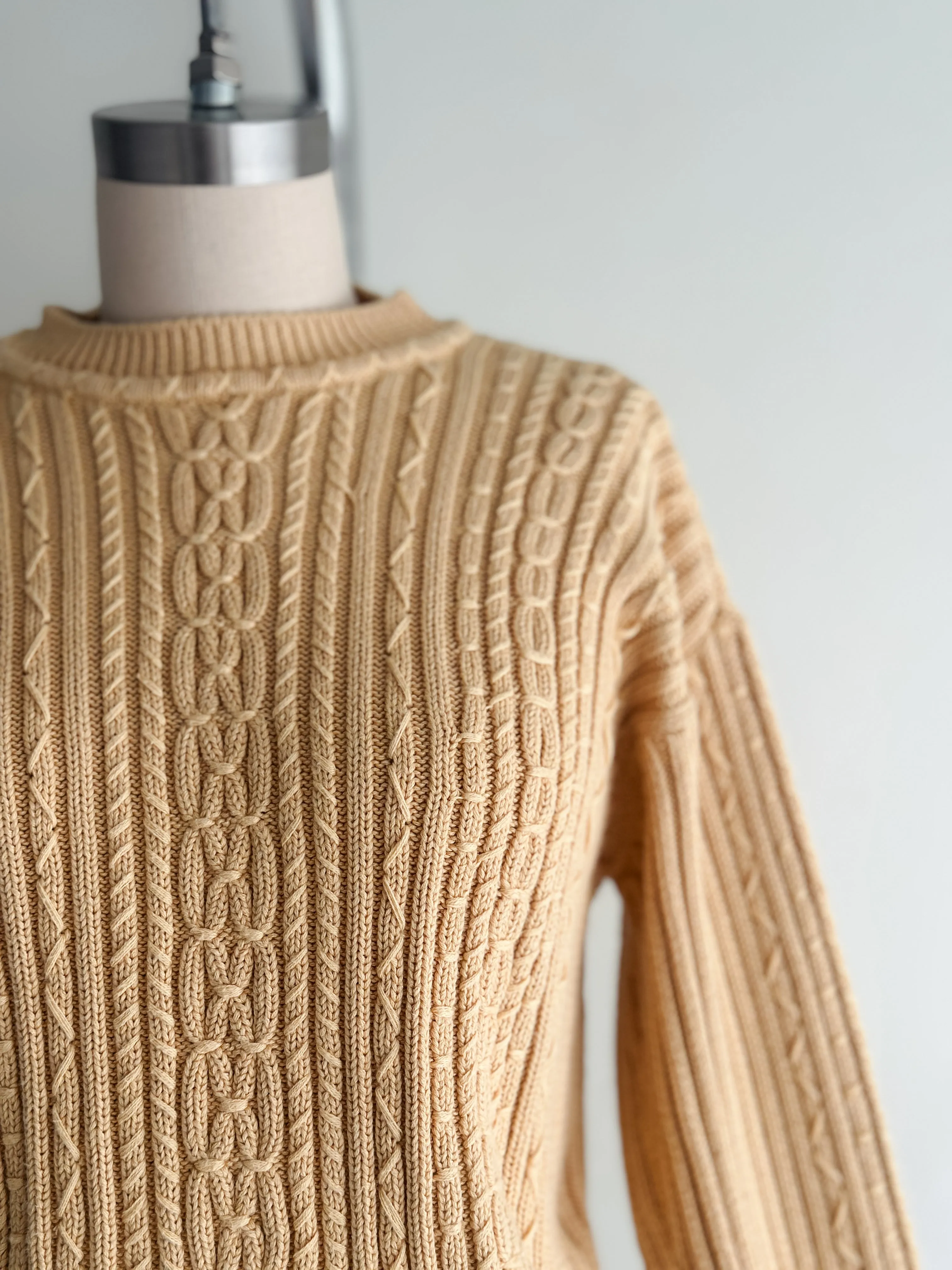 vintage honey cotton sweater (S/M)
